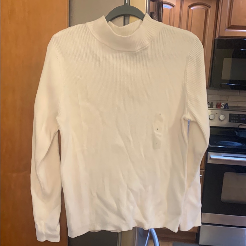 Karen Scott Cream Turtleneck Sweater